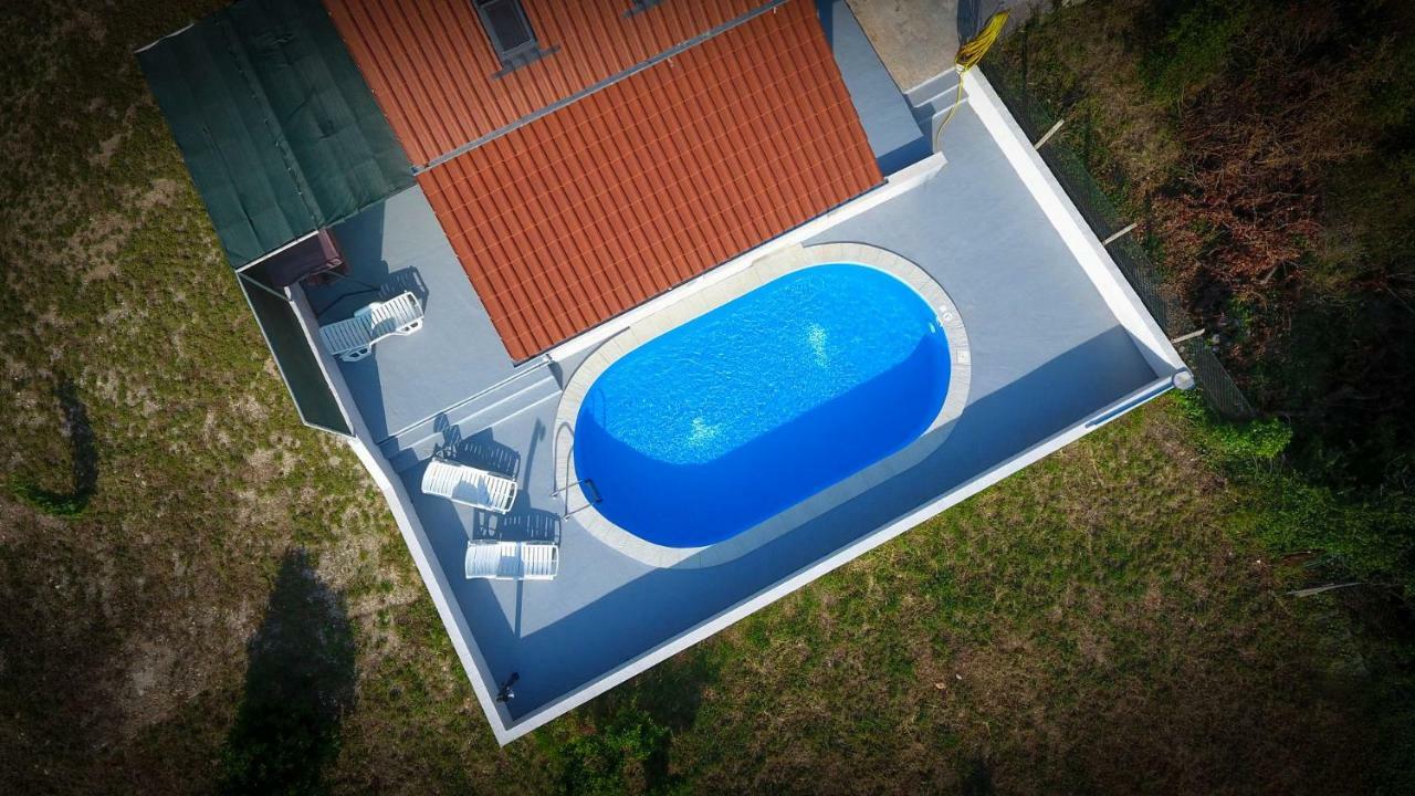 Villa Baras Garden - House With Pool Mirce Exterior foto